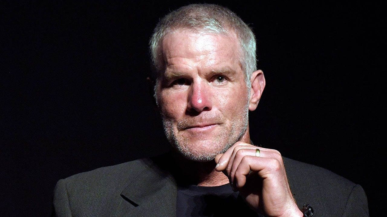 Brett Favre reflects on Saints' bounty scandal that rewarded players who injured him