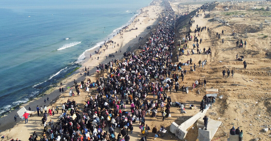 Gazans Trek Home, and Trump’s Tariff Spat With Colombia