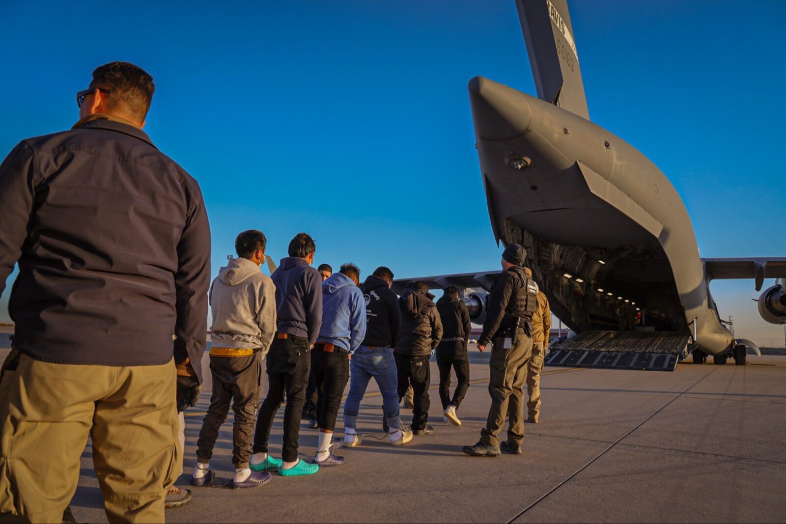 JUST IN: Trump FIGHTS BACK Against Colombia Blocking Illegal Alien Flights - Announces 50% Tariffs, Travel Ban, Visa Revocations, Sanctions, and Enhanced Border Inspection of Colombians and Their Cargo | The Gateway Pundit