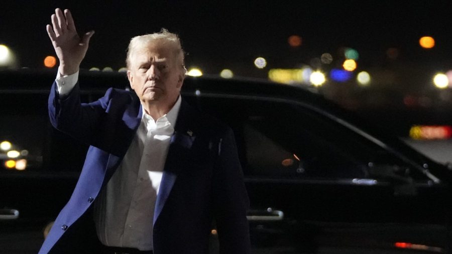 Live updates: Trump visits Las Vegas after whirlwind first days in office