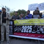 Pakistani journalists protest after Senate passes bill allowing control over social media content