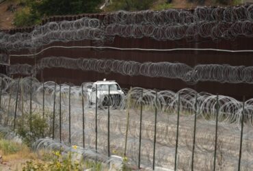 Pentagon sending 1,500 troops to secure US-Mexican border