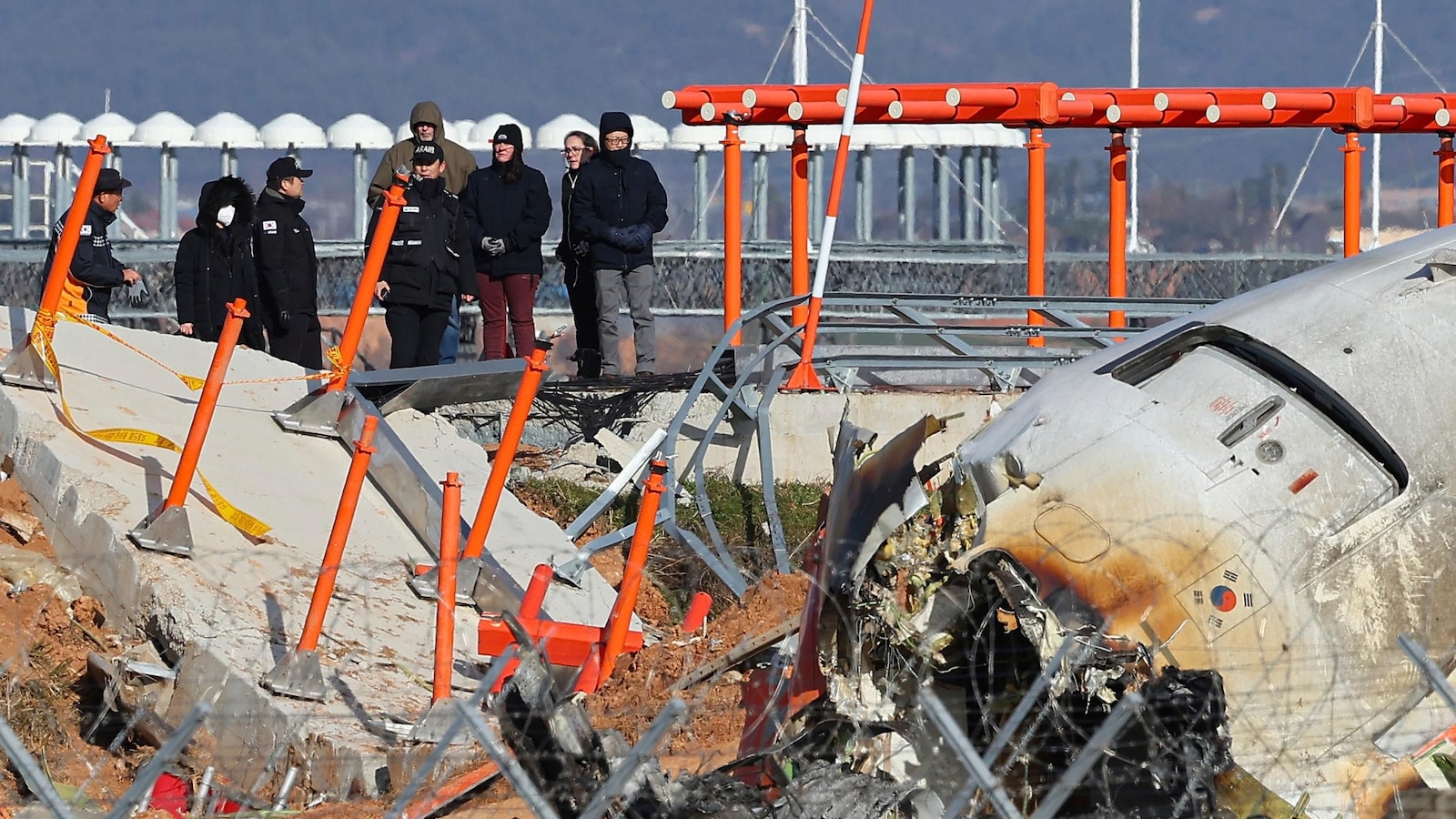 South Korean crash report: Bird remains in engines, but cause still unclear
