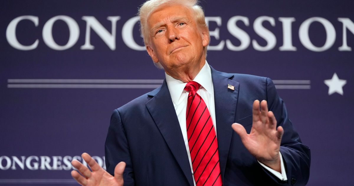 Trump Fires NLRB Officials, Setting Up Likely Court Battle