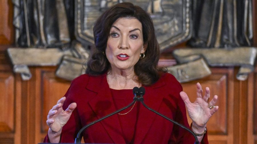 Hochul declines to remove Adams, proposes added oversight for city