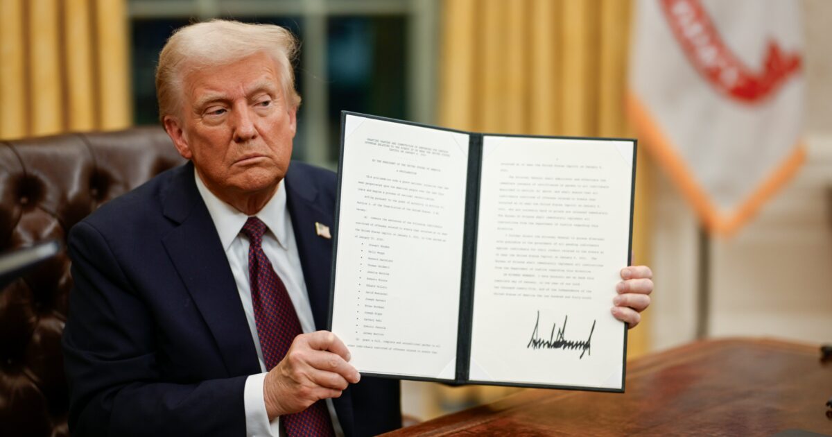 JUST IN: Trump Dismantles Biden's Gun Control Actions, Signs Executive Order to Protect Gun Owners | The Gateway Pundit