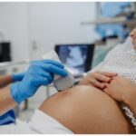 Maternal death rates fall as disparities widen: CDC