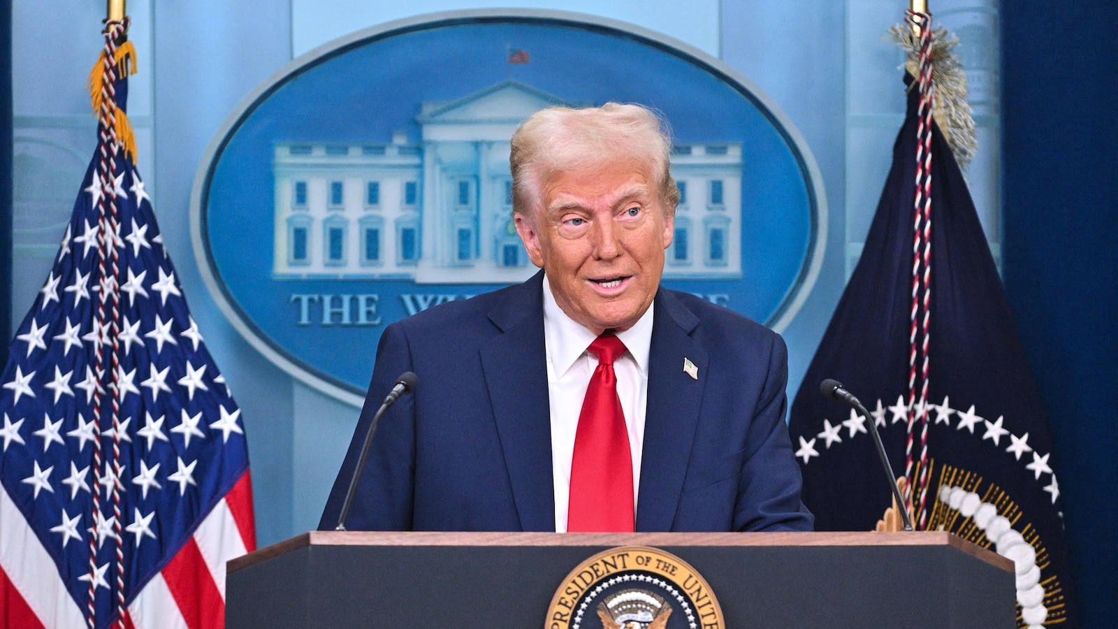 Trump rails against DEI after DC plane crash, but it doesn't apply to air traffic controllers