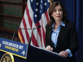 Hochul advertises N.Y. jobs to fired federal workers in D.C.'s Union Station