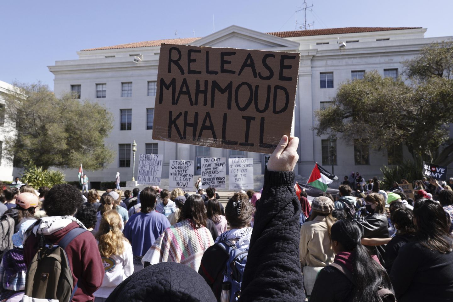 House Dems protest violations of Palestinian activist's constitutional rights, demand his release