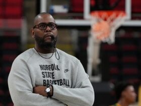 March Madness: Coach of No. 16 seed 'angry' at massive point spread