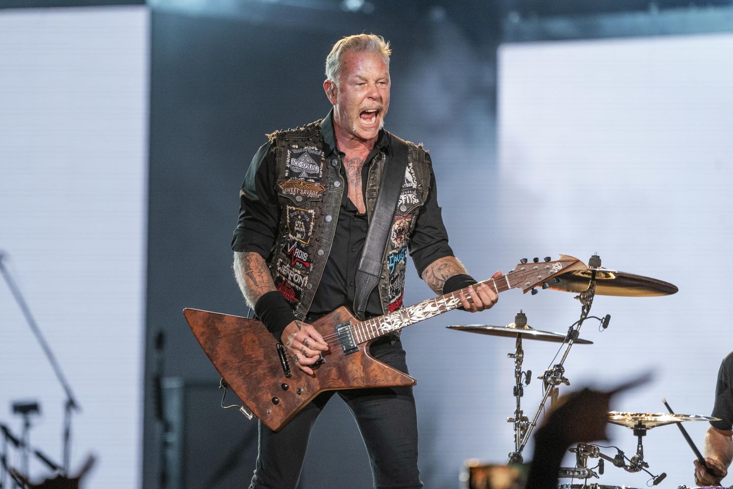 Metallica's epic Mexico City show comes to Apple Vision Pro, bringing viewers closer to their hits