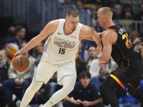 Nikola Jokic makes NBA history with 30-20-20 triple-double in Nuggets' OT win over Suns