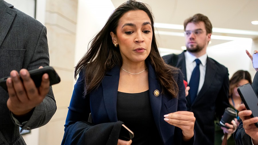 Ocasio-Cortez: 'If Republicans wanted to avert a shutdown, they can'