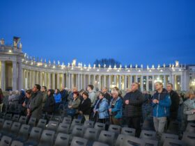 Pope begins 27th day in hospital after resting peacefully overnight