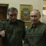 Putin Visits Kursk to Cheer Russian Troops Trying to Oust Ukraine