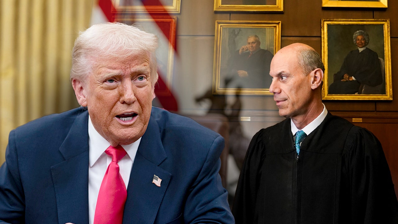 Trump administration asks Supreme Court to review El Salvador deportation flight case