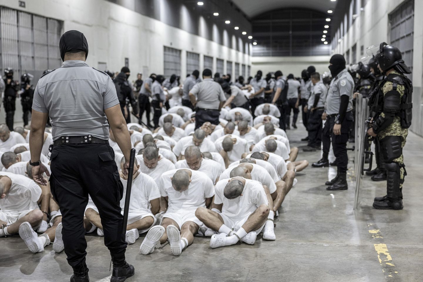 Supreme Court OKs gang suspect deportations to El Salvador, with some new limits