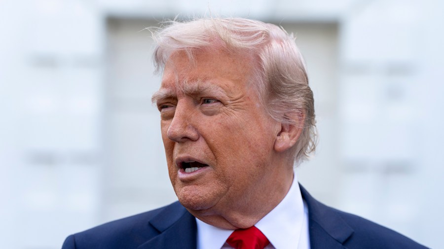 Trump signs order seeking to jump-start mining of the ocean floor