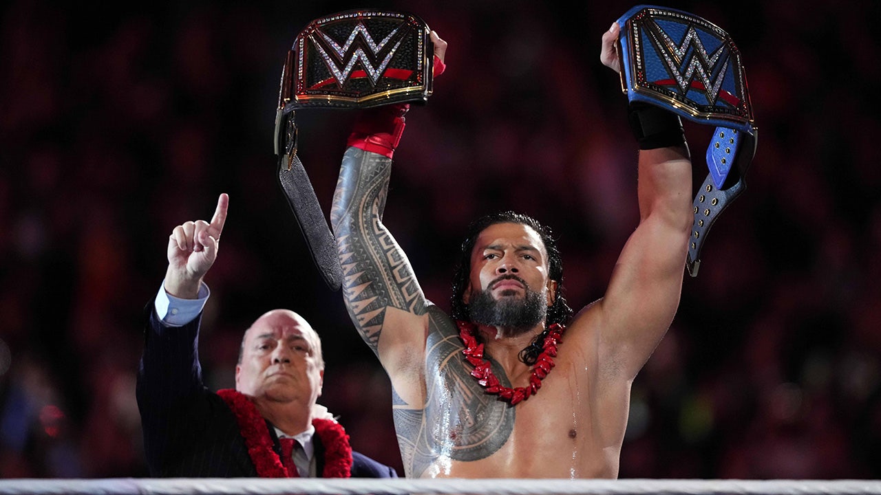WWE legend dishes on Roman Reigns' Hollywood goals after wrestling