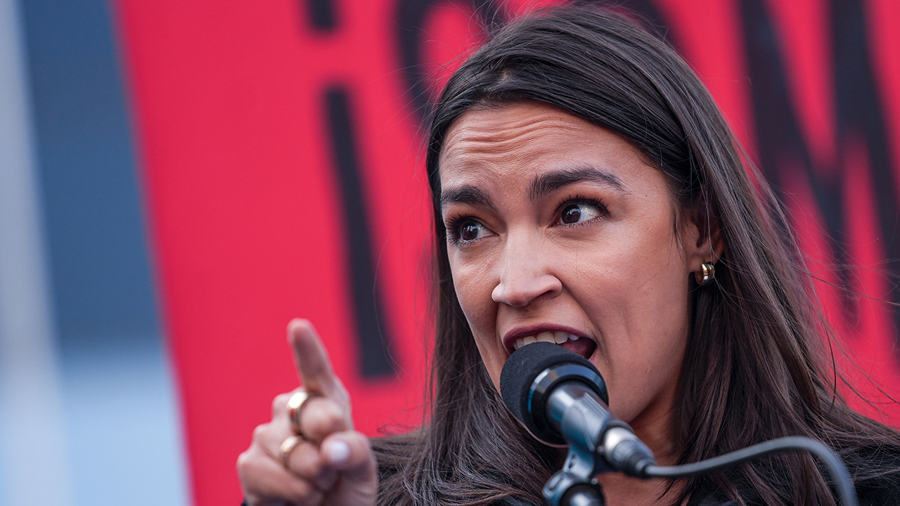 AOC hosts Friday night town hall in home district amid 2028 speculation