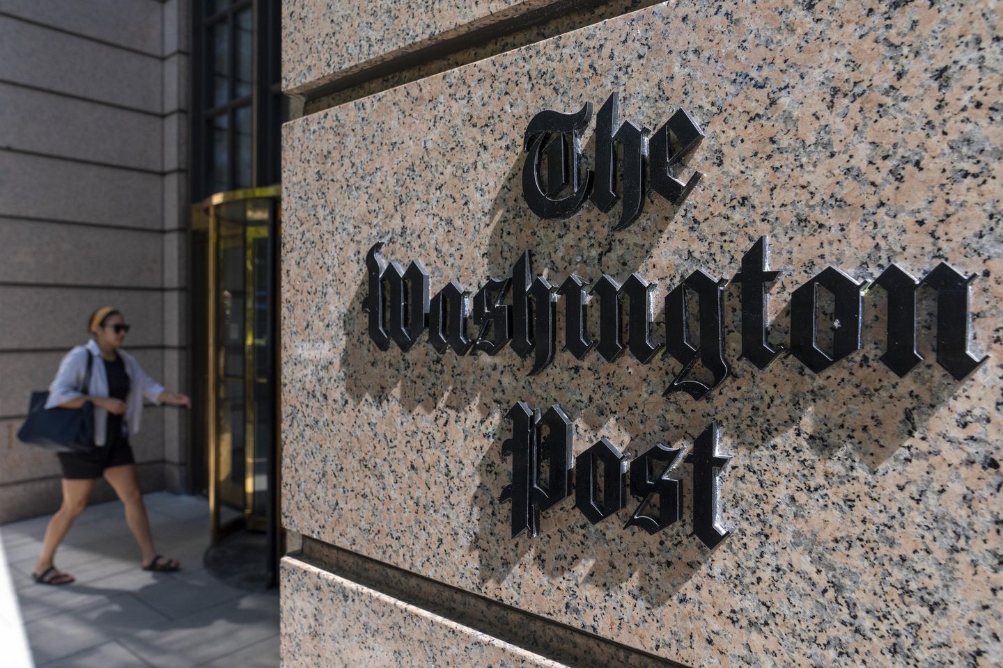 Ann Telnaes, who quit Washington Post in protest, wins Pulitzer for 'fearlessness' in commentary