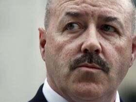 Bernard Kerik, who led NYPD on 9/11 before prison and pardon, has died at 69 : NPR