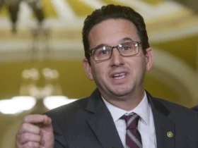 Democrats to ‘take action’ over Trump accepting Qatari jet