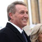 Flake pushes Republicans on Trump foreign policy: 'Responsibility to speak out now rests with you'
