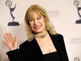 Loretta Swit, Emmy-winner who played Maj. Houlihan on pioneering series 'M.A.S.H.,' has died at 87