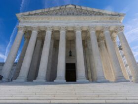 Supreme Court allows White House to end protections for 350K Venezuelans for now
