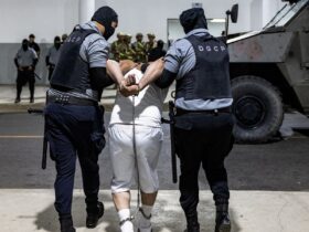 Trump administration asks SCOTUS for permission to deport nearly 200 Venezuelan migrants