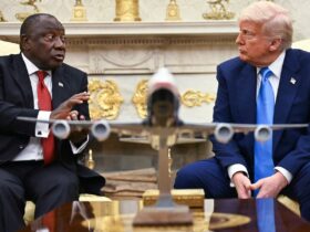 Trump confronts South Africa's president in Oval Office, pushes claims of 'genocide' against white farmers