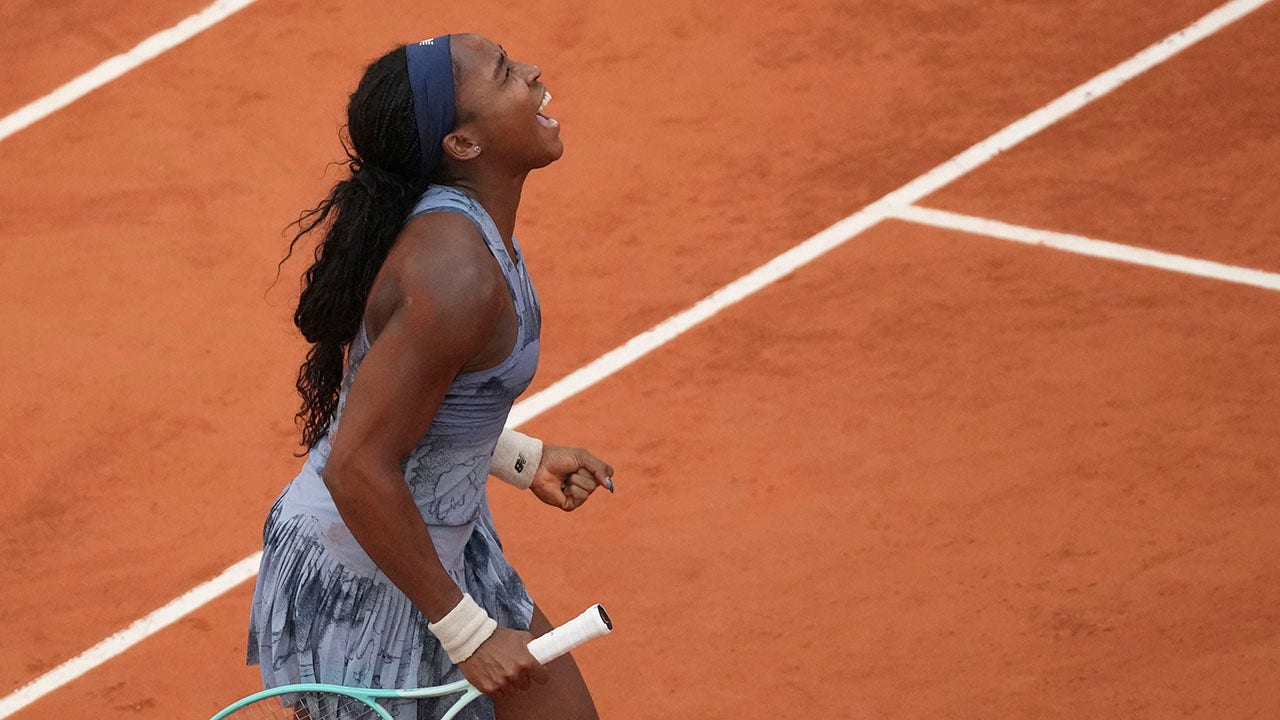 Coco Gauff defeats Aryna Sabalenka in women's French Open final