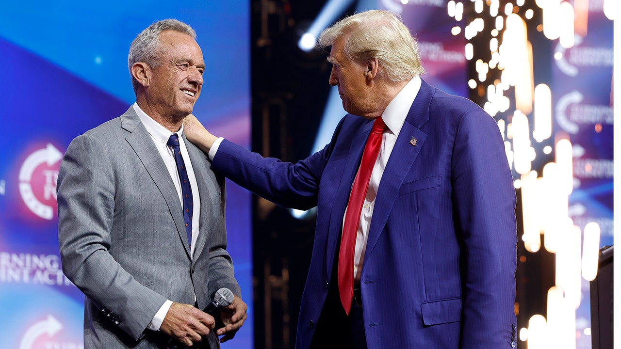 Former Democratic donors serve in Trump administration despite NASA pick removal