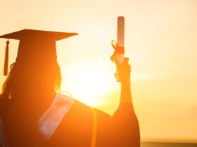 Inspiration for graduates from a swimmer who embraced challenge despite cancer