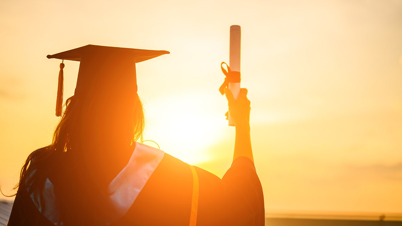 Inspiration for graduates from a swimmer who embraced challenge despite cancer