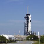 Musk pulls back on threat to withdraw Dragon spacecraft