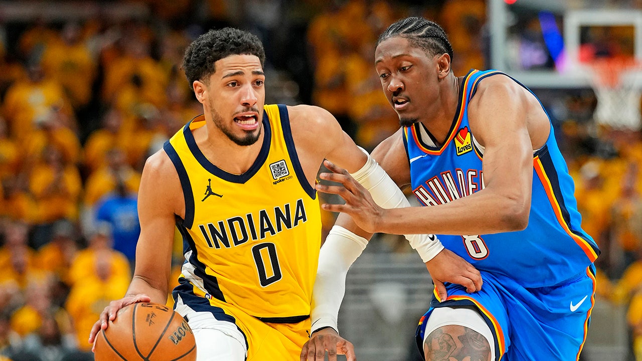 Pacers pull away from Thunder in 4th quarter to win Game 3
