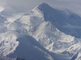 Park rangers recover body of mountaineer who fell 3,000 feet from Mount McKinley