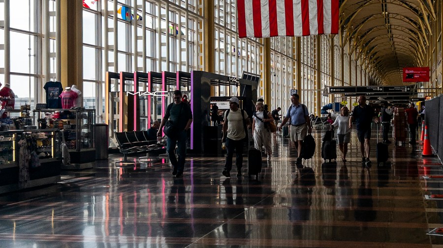 Reagan National Airport will close during Army's June 14 party