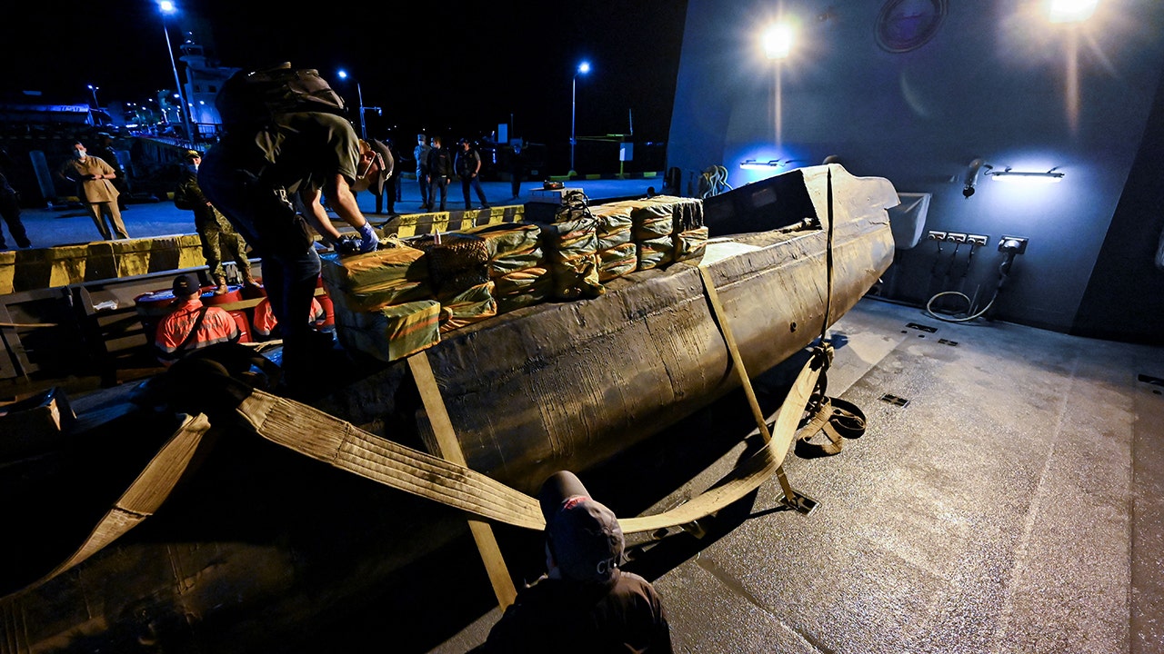 Six alleged cocaine traffickers hit with US sanctions for 'narco sub' operations