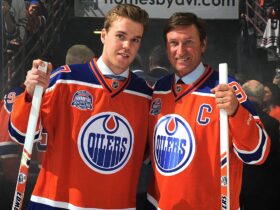 'The Great One' reveals who's taken his NHL throne