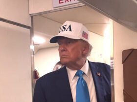 Trump’s Full Press Gaggle Aboard Air Force One from Breitbart's Vantage Point